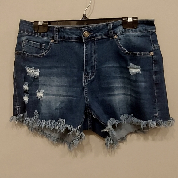 NWOT Distressed Denim Shorts - Picture 1 of 4
